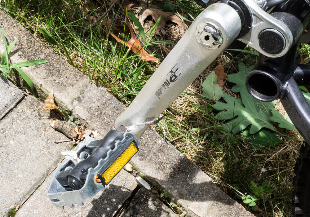 Mongoose XR250 Bicycle