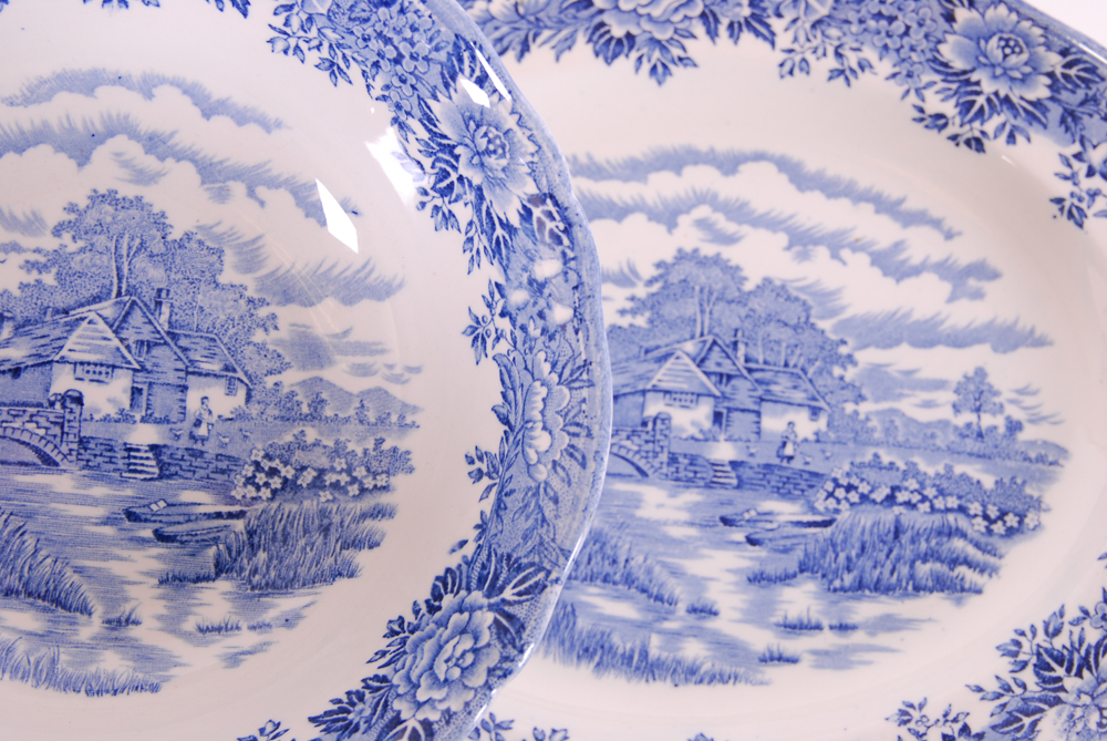 Salem China Co. Olde Staffordshire "English Village" Dish Set