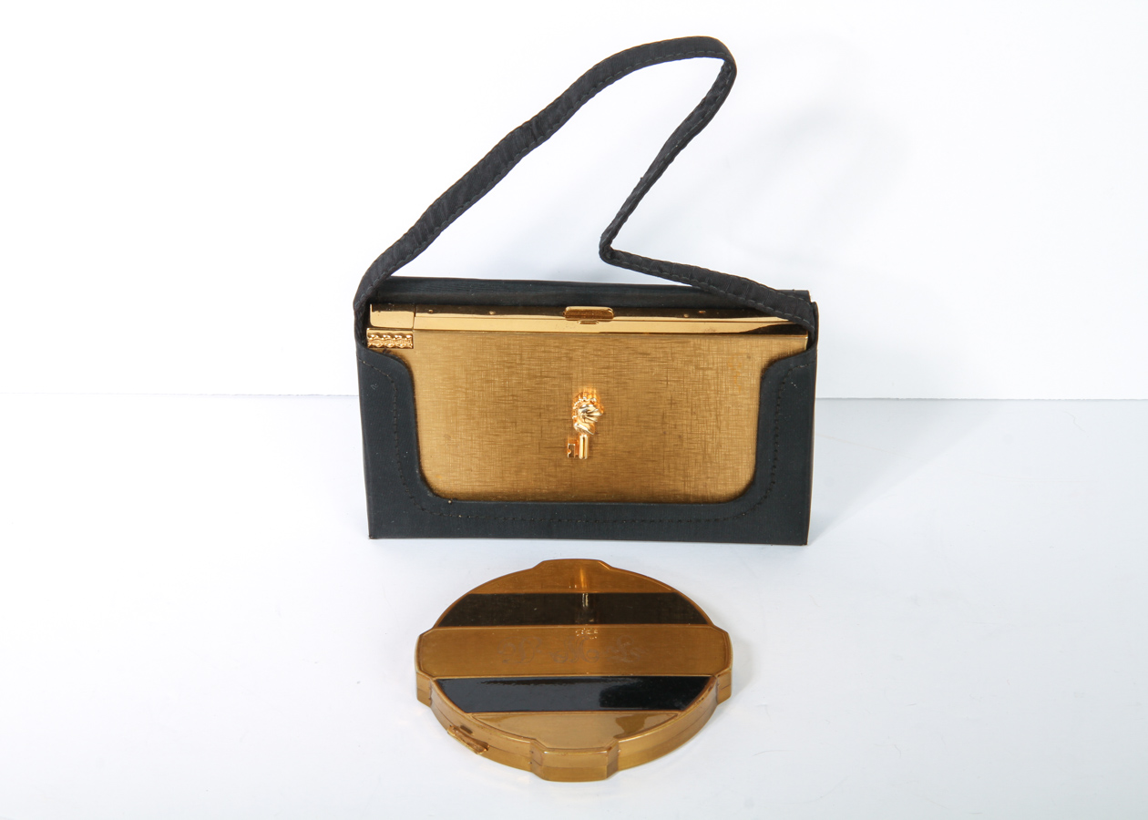 Vintage Compacts Including A Volupe Compact in Original Packaging