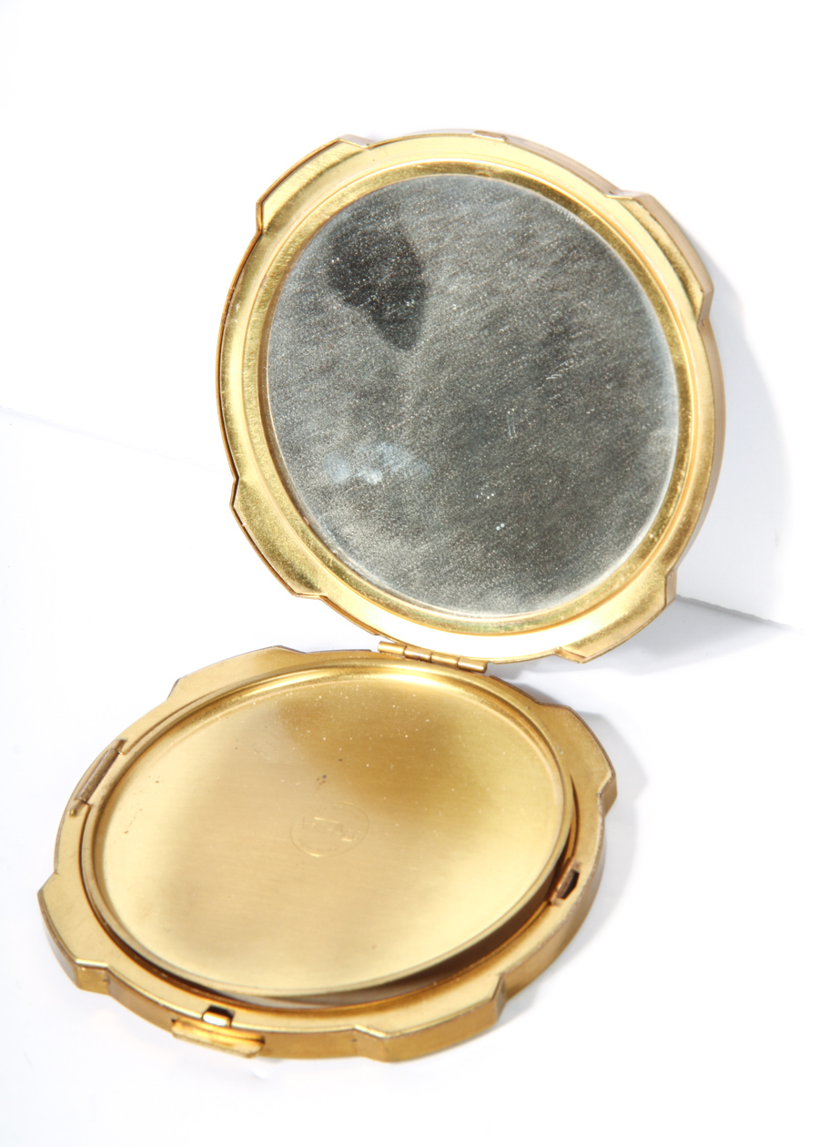 Vintage Compacts Including A Volupe Compact in Original Packaging