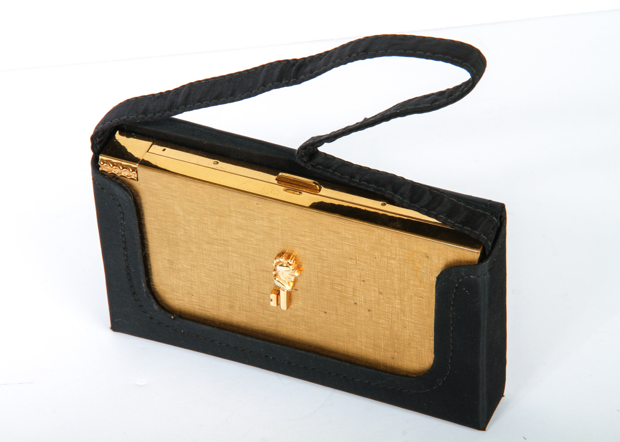 Vintage Compacts Including A Volupe Compact in Original Packaging