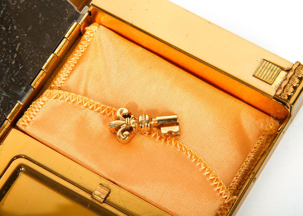 Vintage Compacts Including A Volupe Compact in Original Packaging