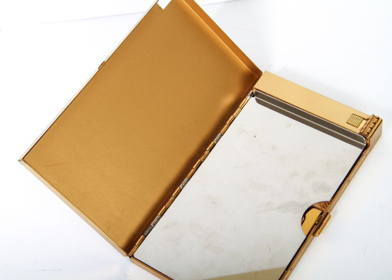 Vintage Compacts Including A Volupe Compact in Original Packaging