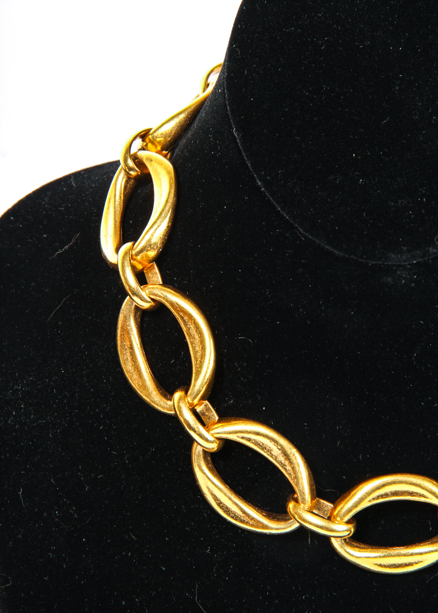 Vintage Chanel Oversize Link Choker Necklace