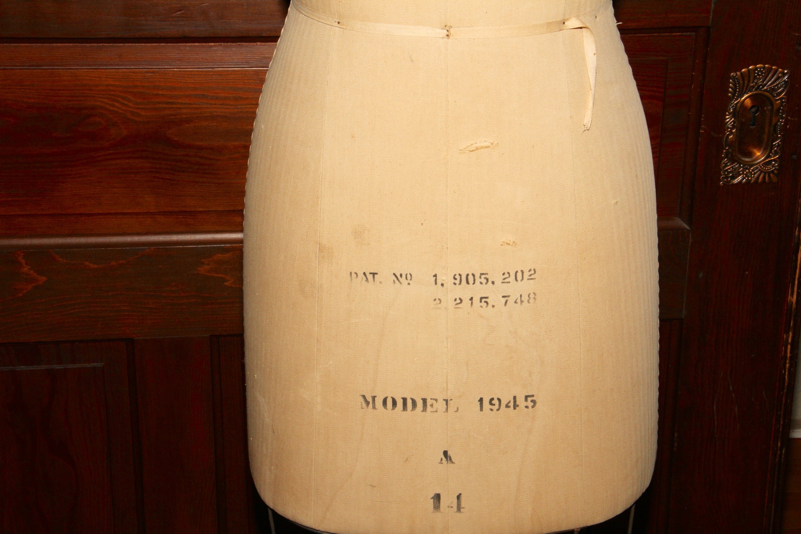 Vintage Wolf Model Form Rolling Mannequin