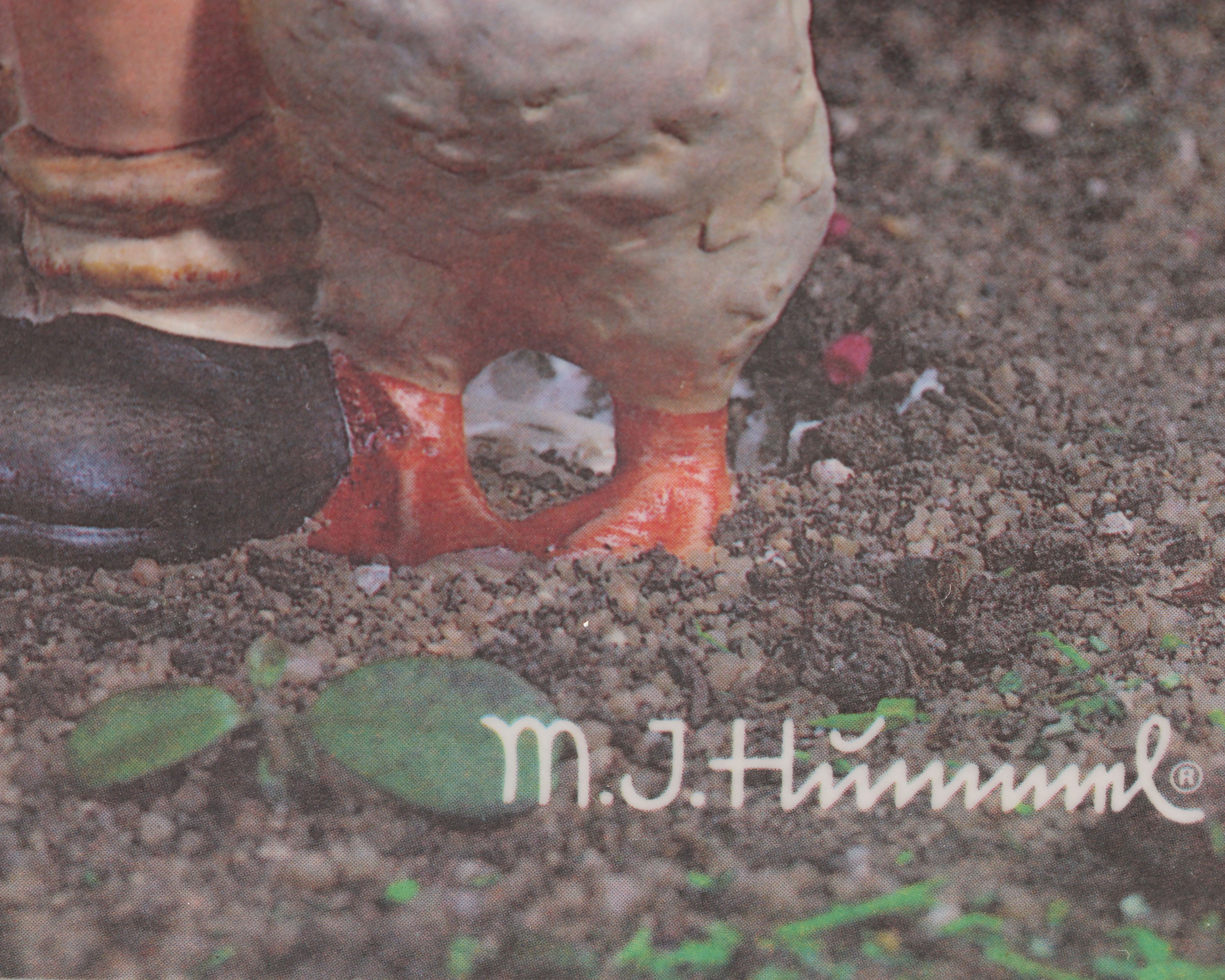 Hummel Ceramic Angel Decor and Set of Three Ricolor Picture Plaques