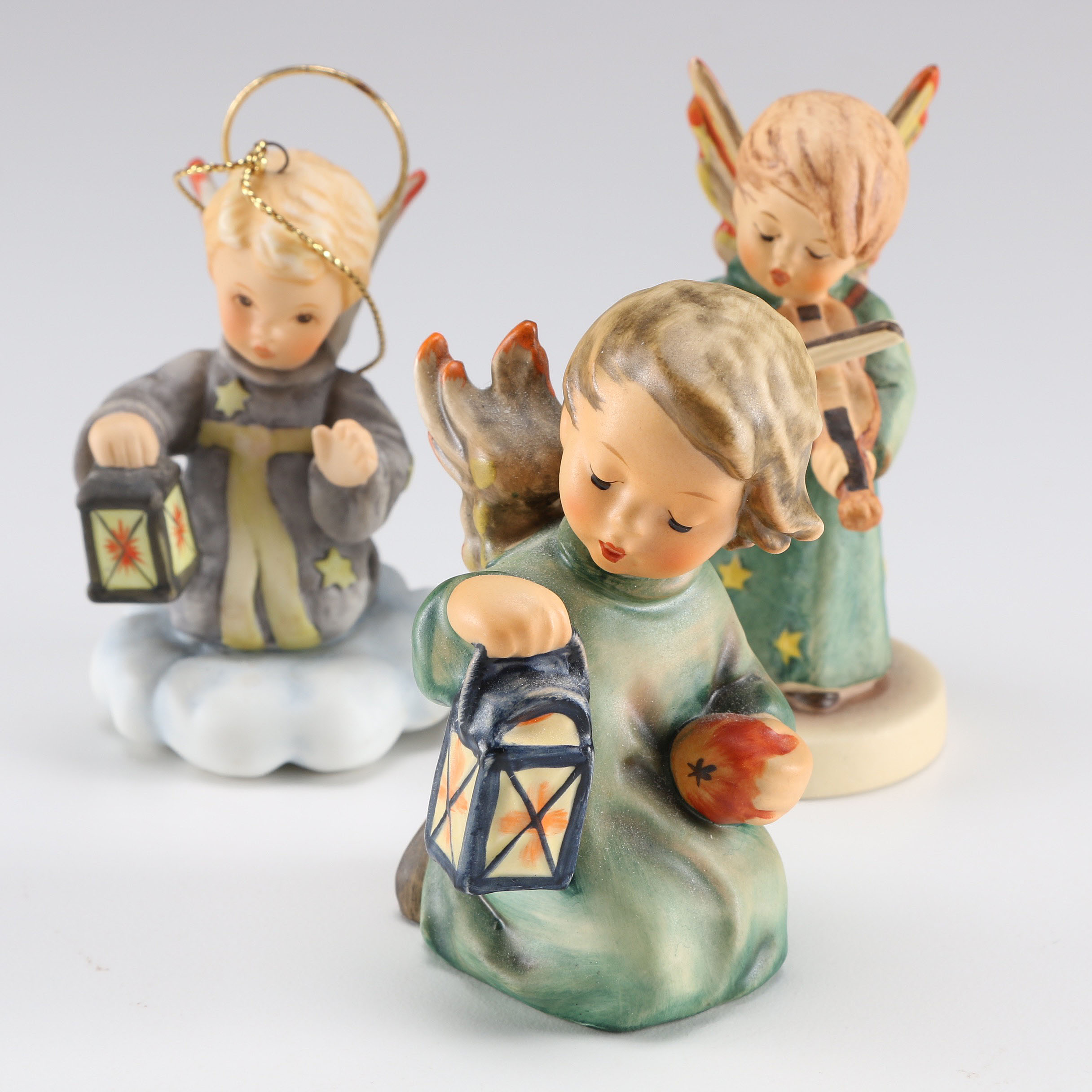 Hummel Ceramic Angel Decor and Set of Three Ricolor Picture Plaques