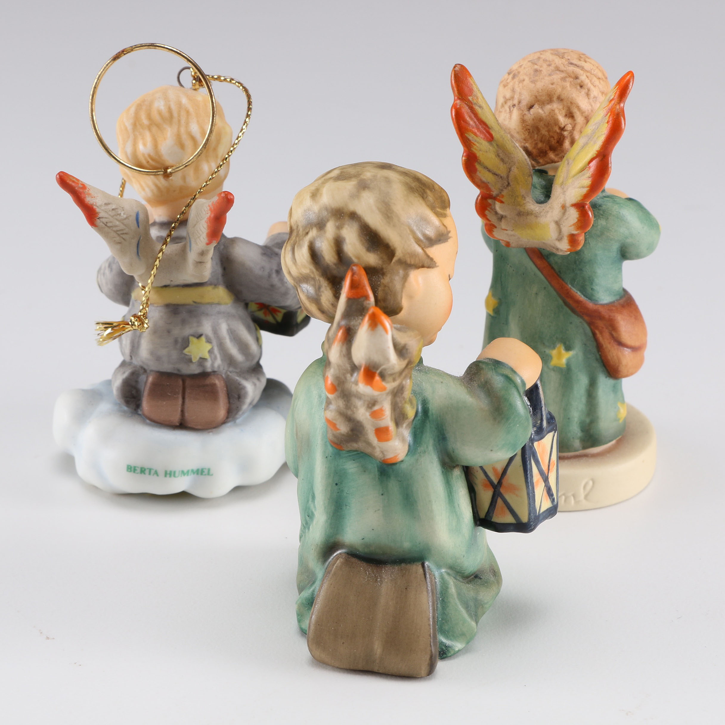 Hummel Ceramic Angel Decor and Set of Three Ricolor Picture Plaques