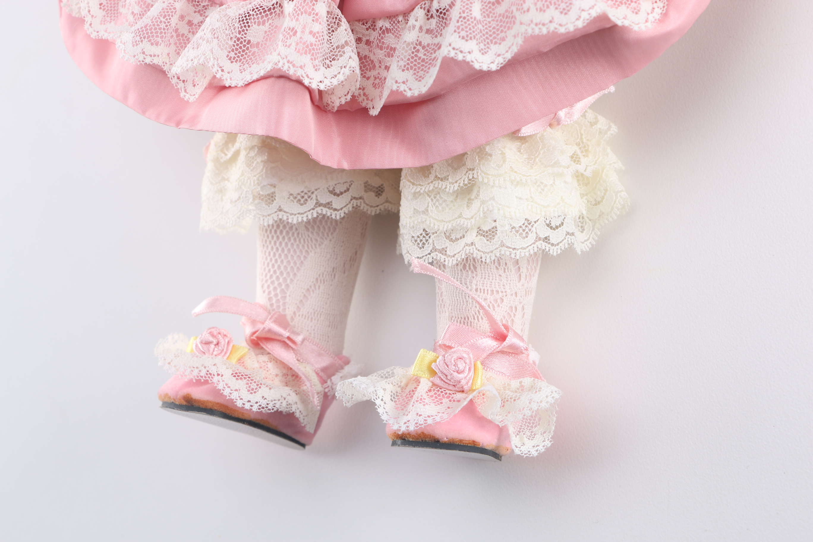 Gorham Limited Edition Bonnets and Bows "Ellie" Doll