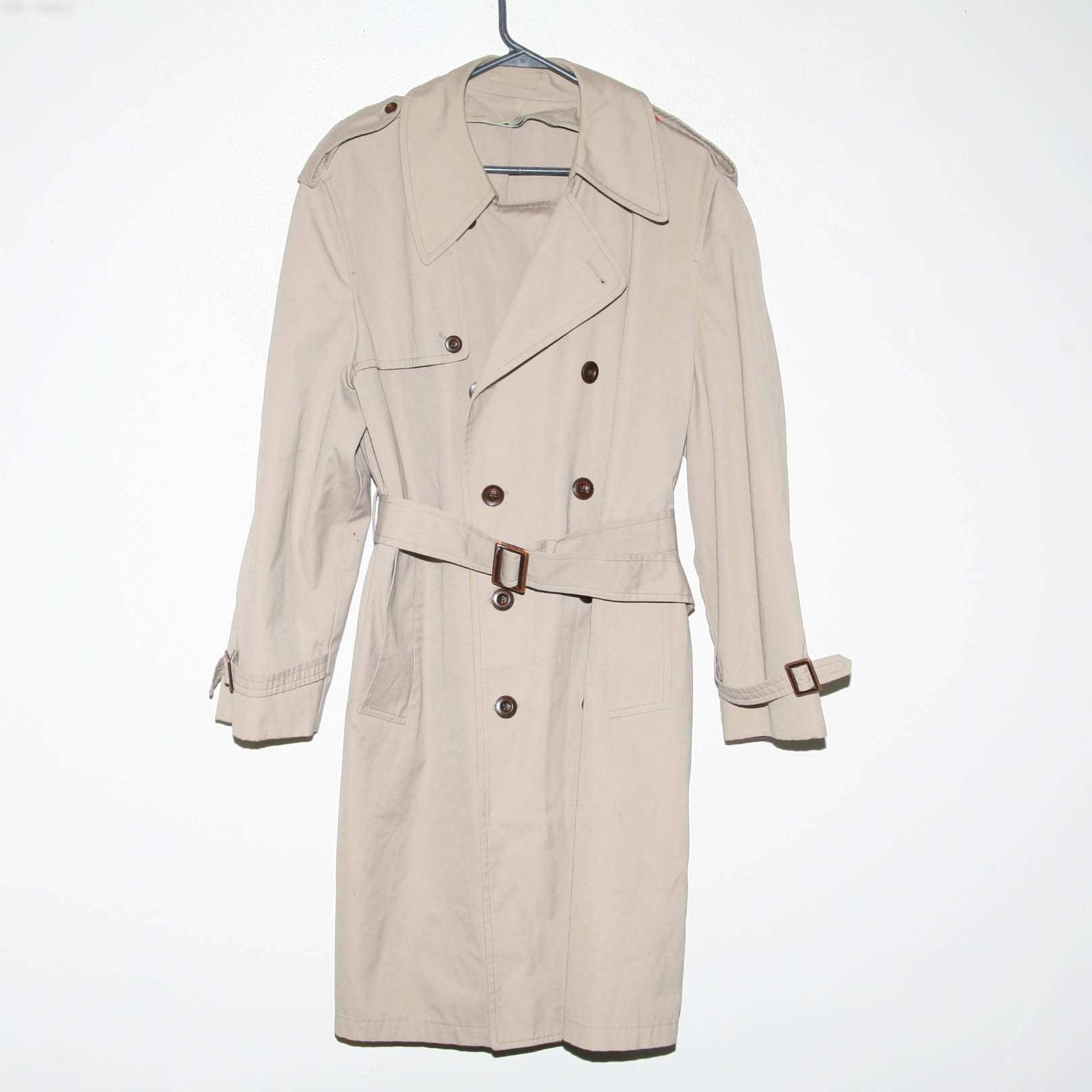 Grouping of Men's Suit, Jackets and a Belt