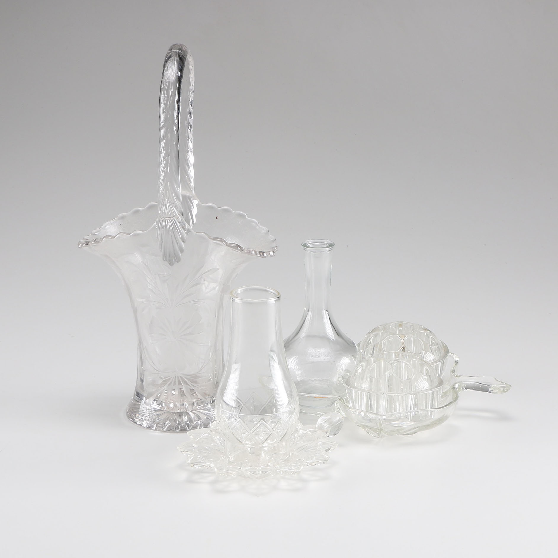 Assortment of Glassware Items