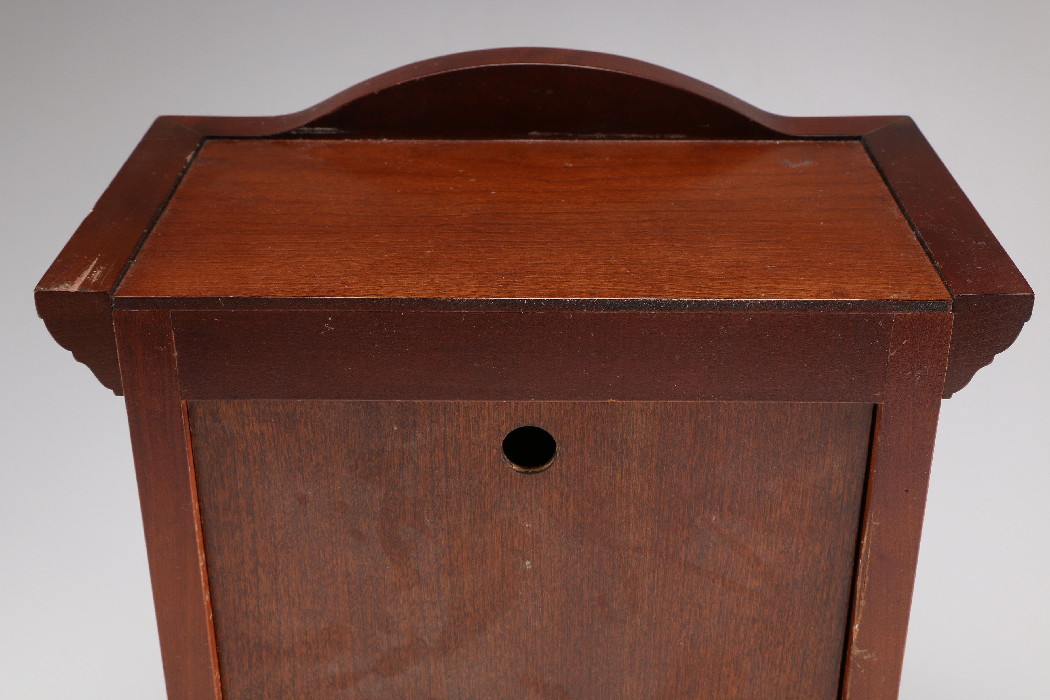 Colonial "Molyneux" Mantel Clock