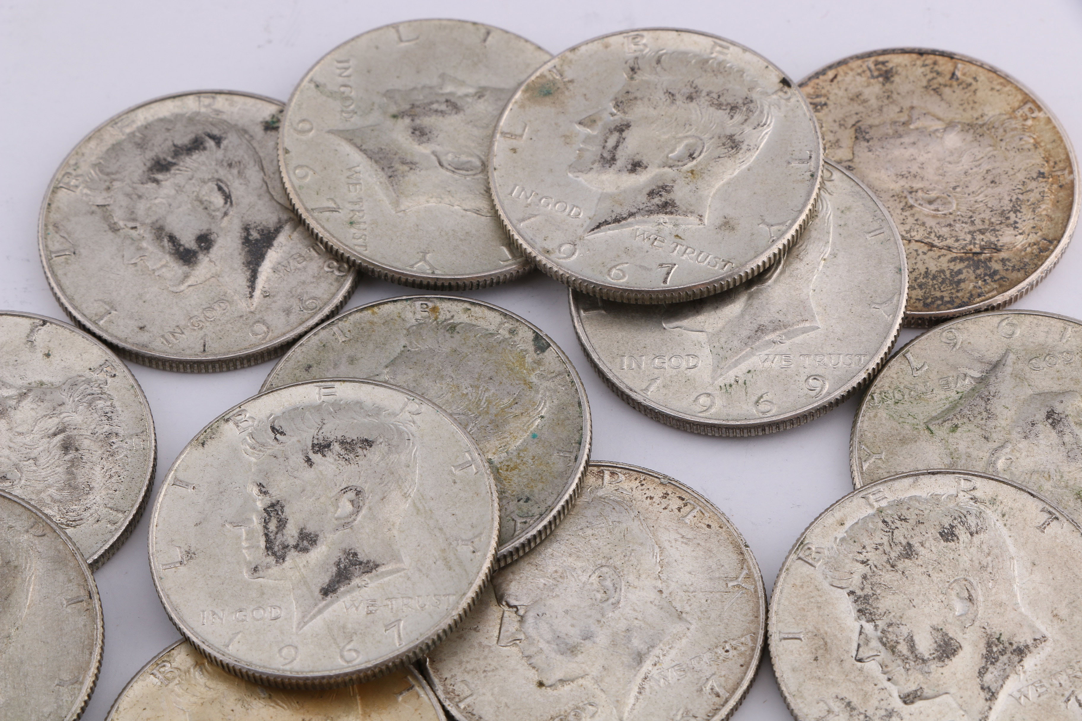 Grouping of Kennedy Half Dollars