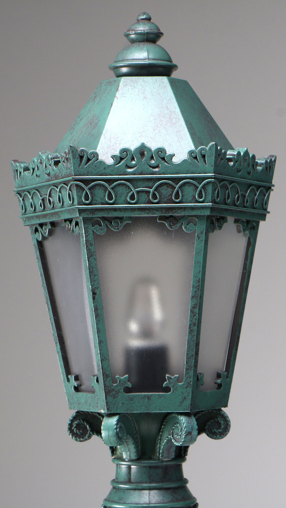 Vintage 36 Inch Christmas Lamp Post Decor