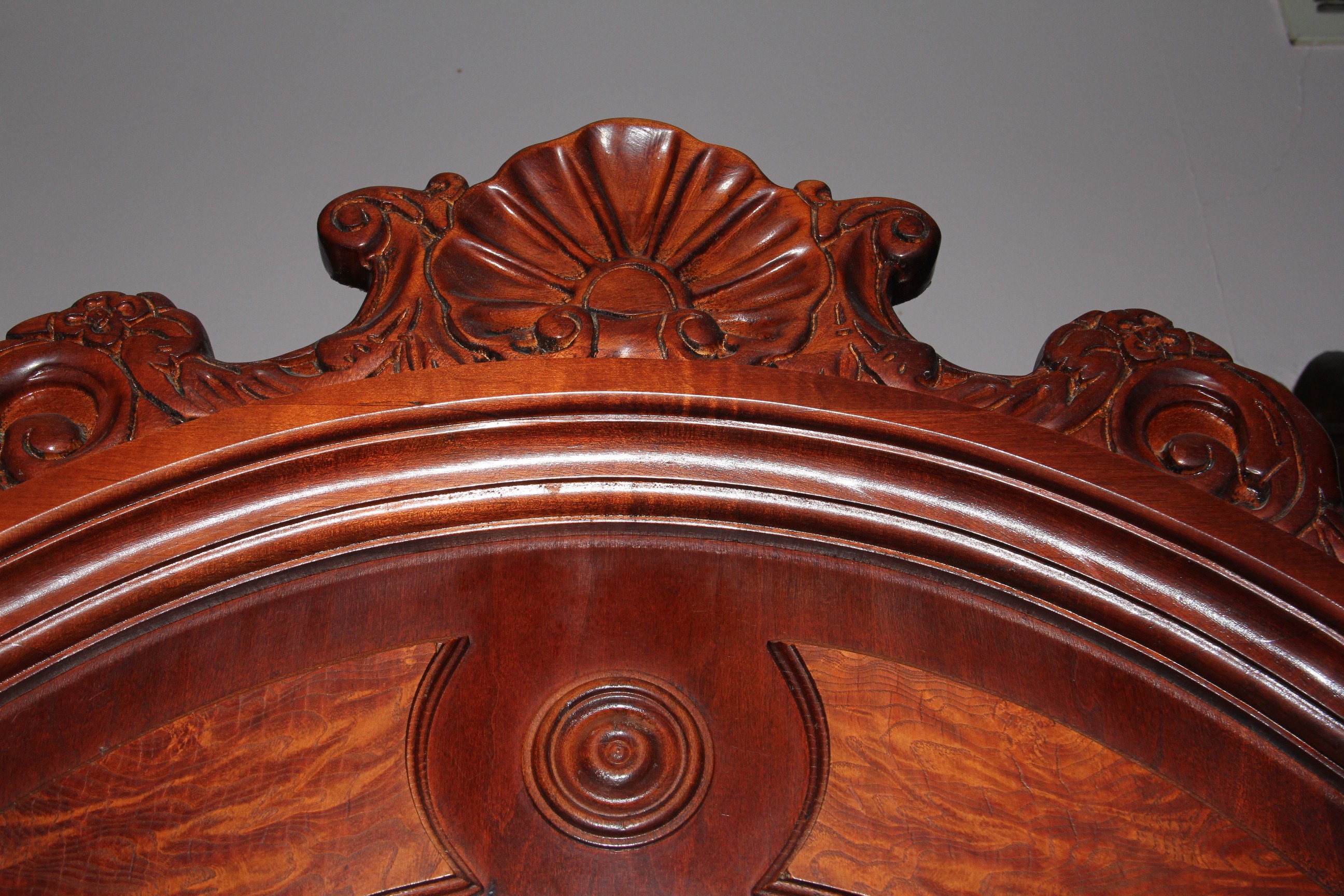 Pulaski Furniture Mahogany Victorian Mirrored Armoire