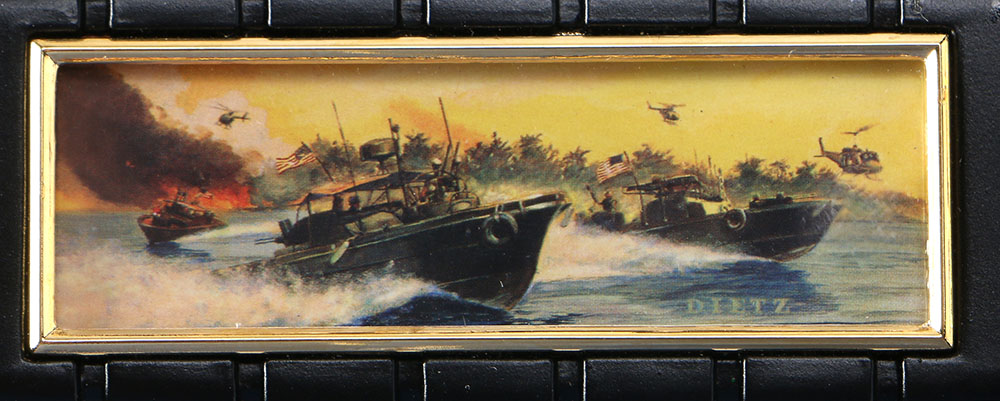 Pair of Franklin Mint War Themed Knives