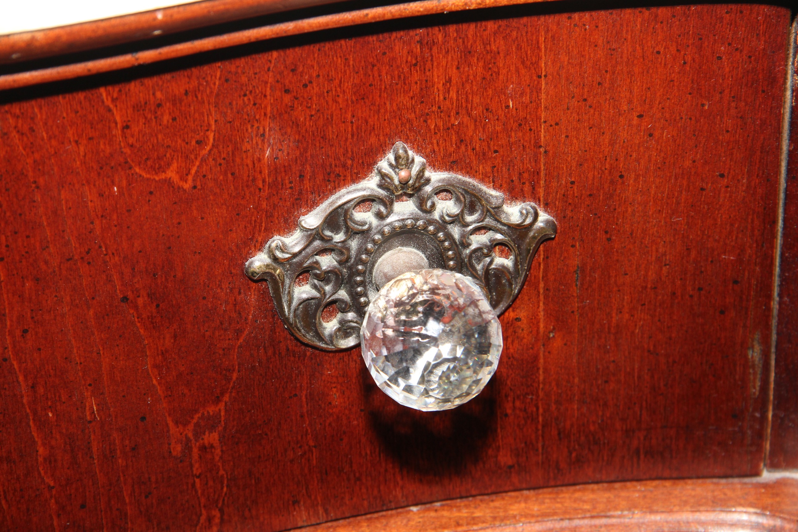 Pulaski Furniture Mahogany Victorian Reproduction Marble Top Nightstand