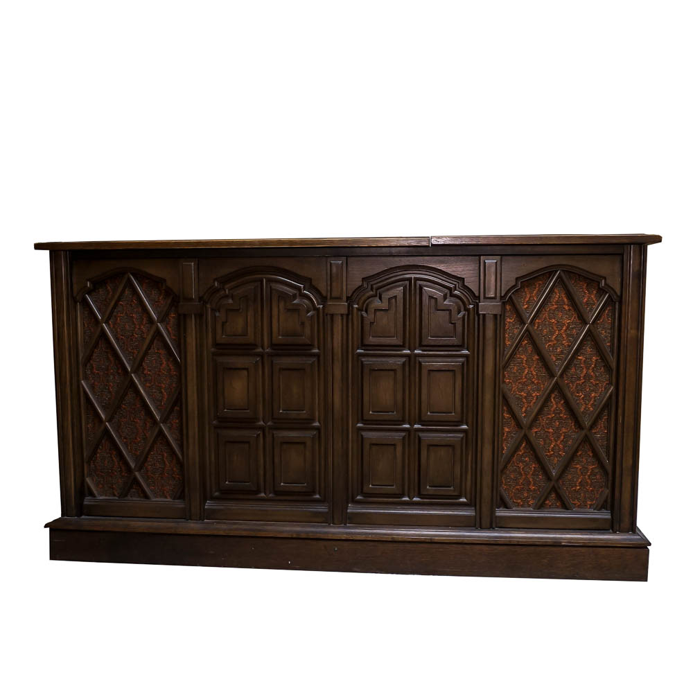 Wooden Stereo Cabinet