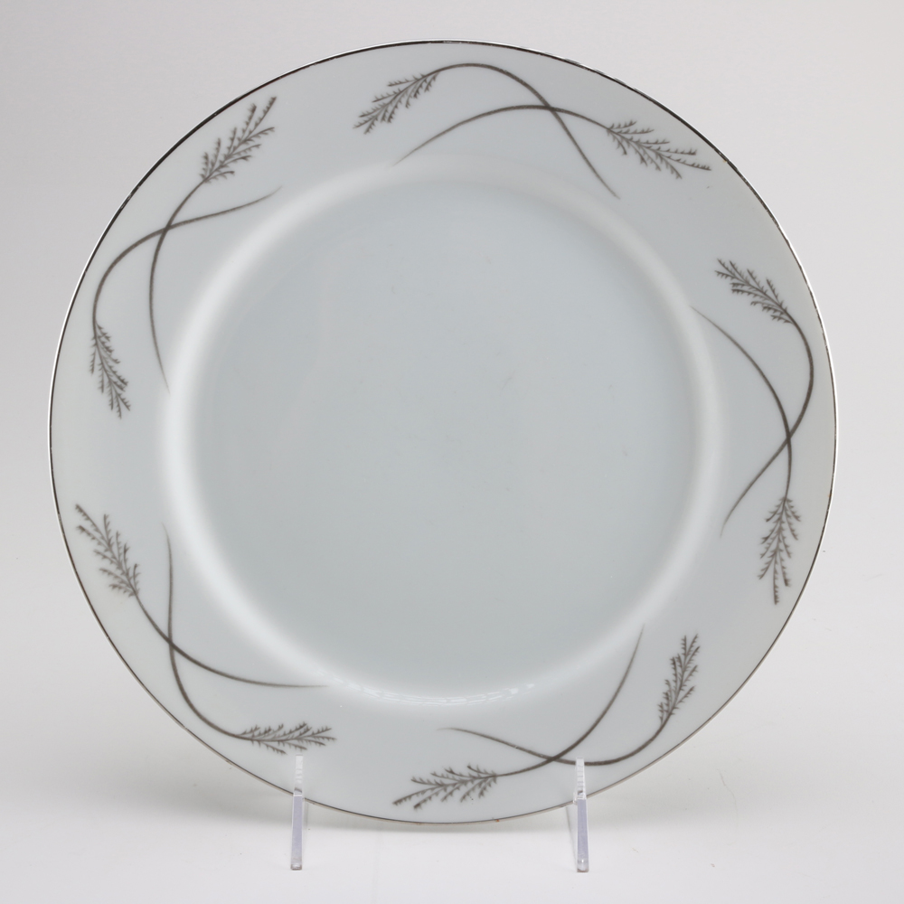 Mikasa Fine China Set for Six