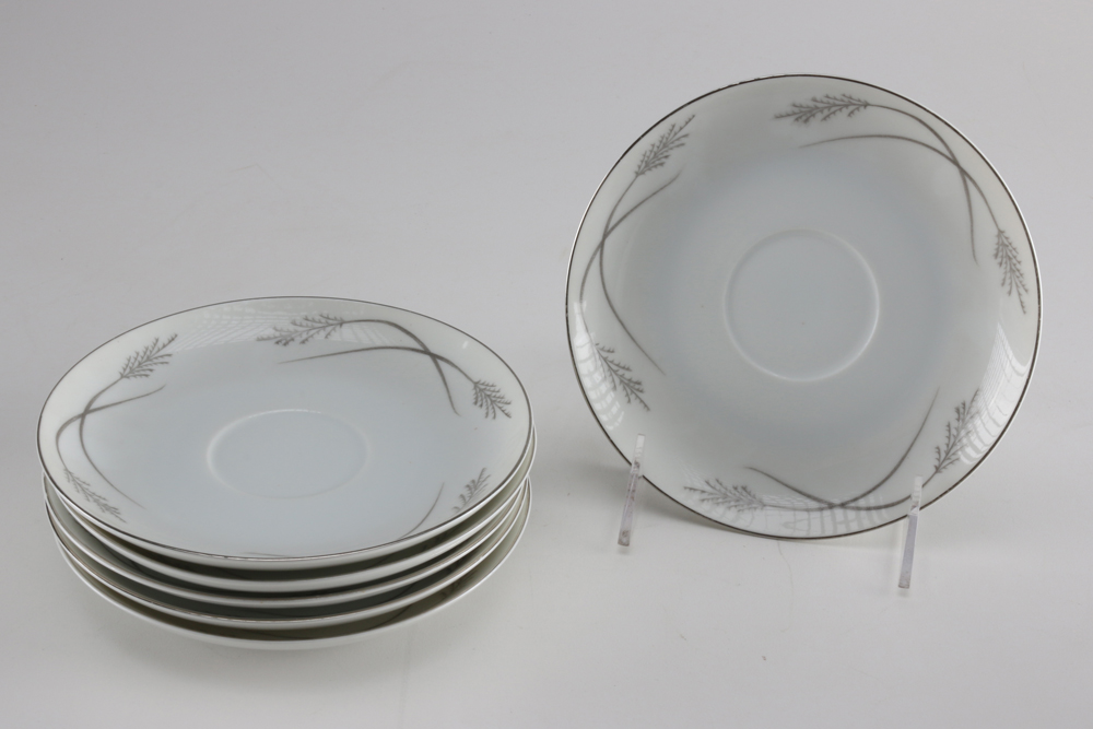 Mikasa Fine China Set for Six