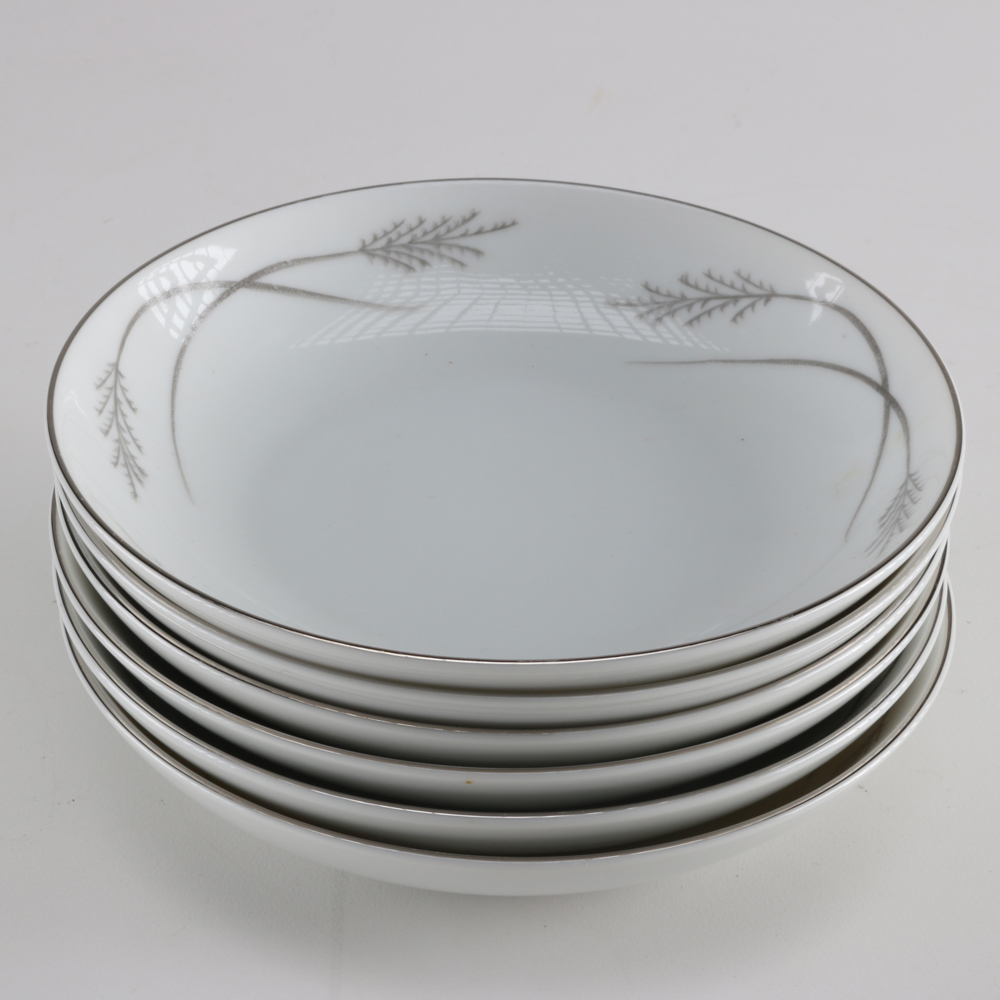 Mikasa Fine China Set for Six