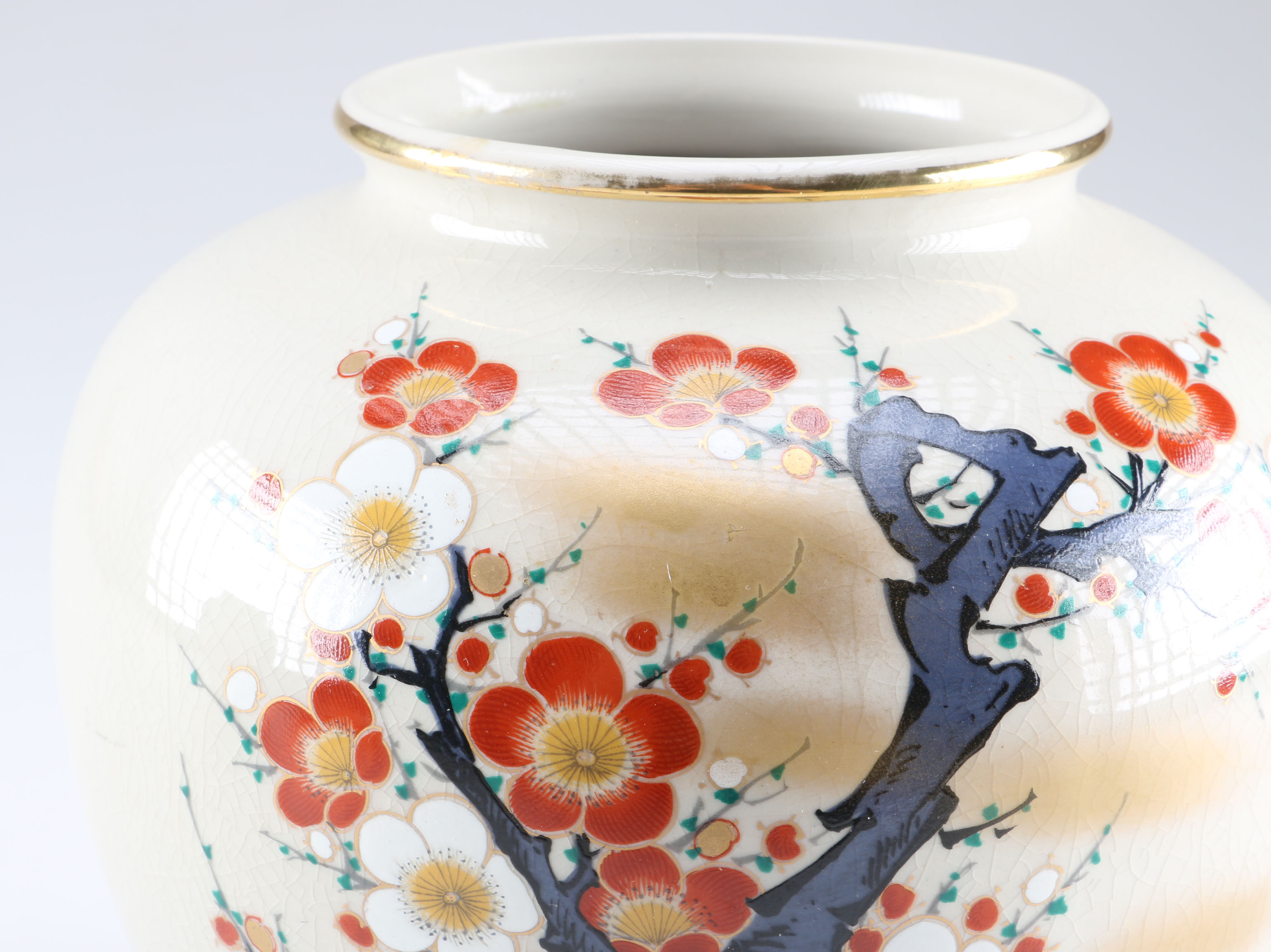 Asian Ceramics with Japanese Imari Plage