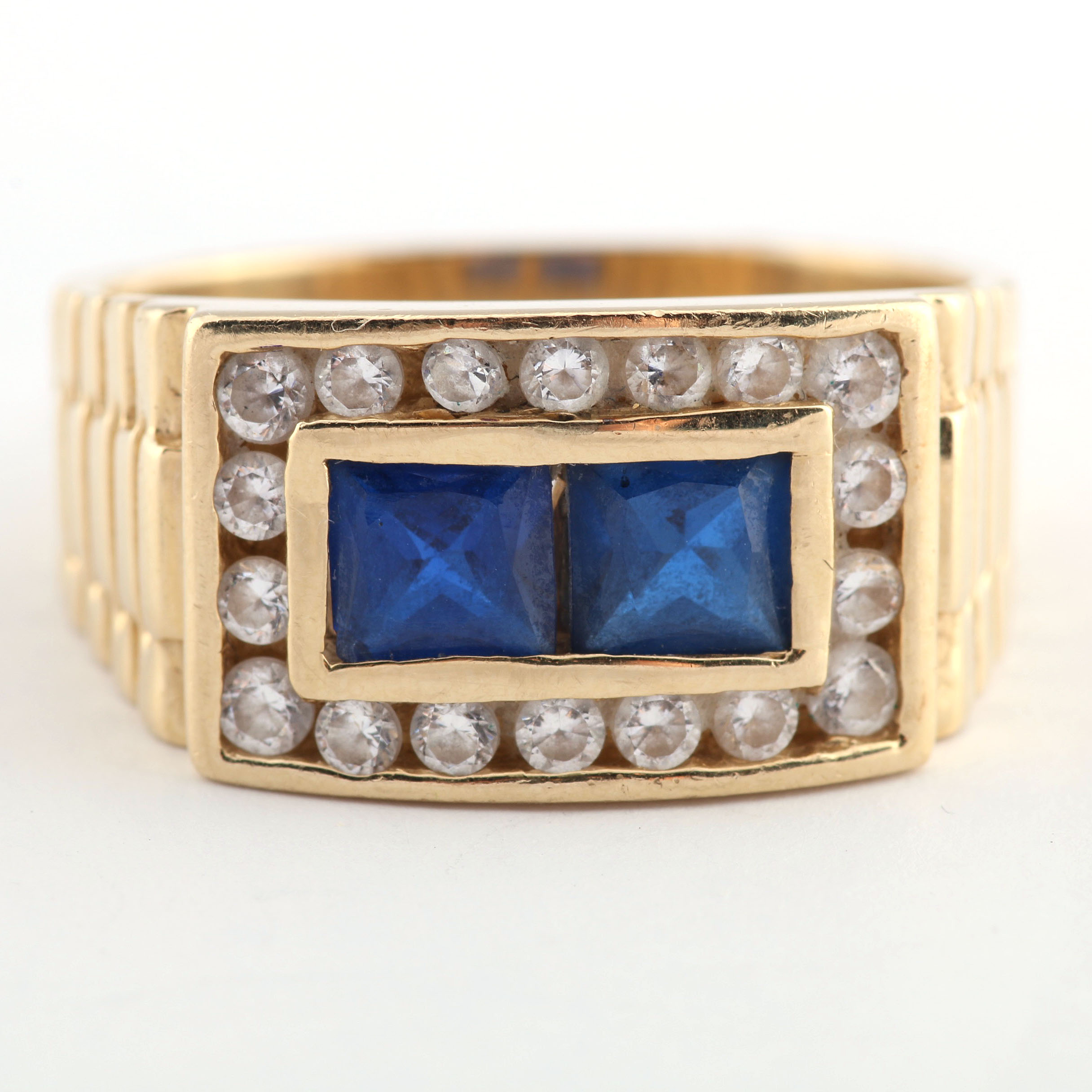 14K Yellow Gold Men's Ring with Decorative Stones