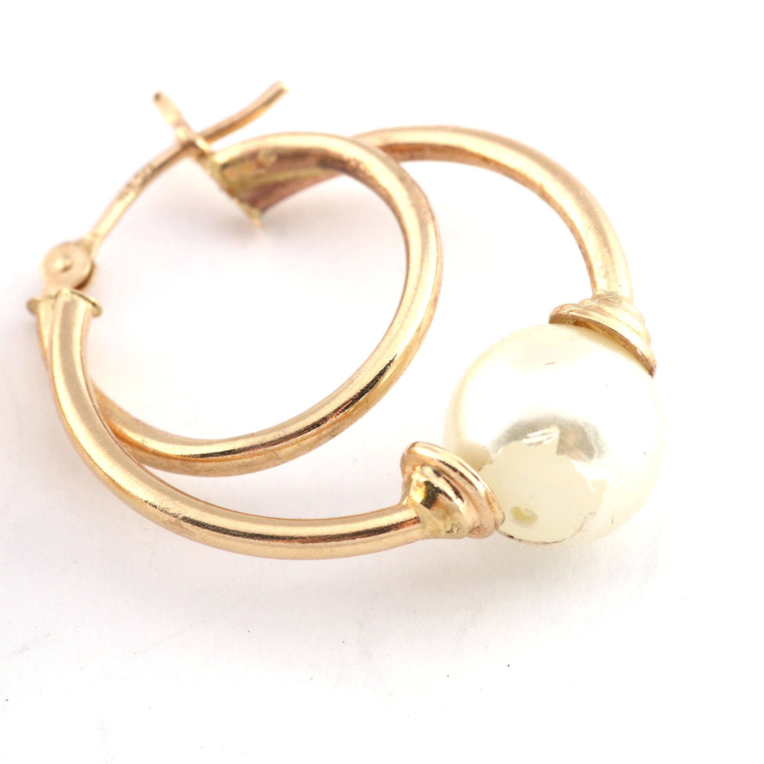 14K Yellow Gold and Faux Pearl Bracelet and Earrings