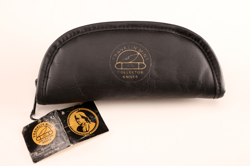 Set of Three Collectible Wolf Knives