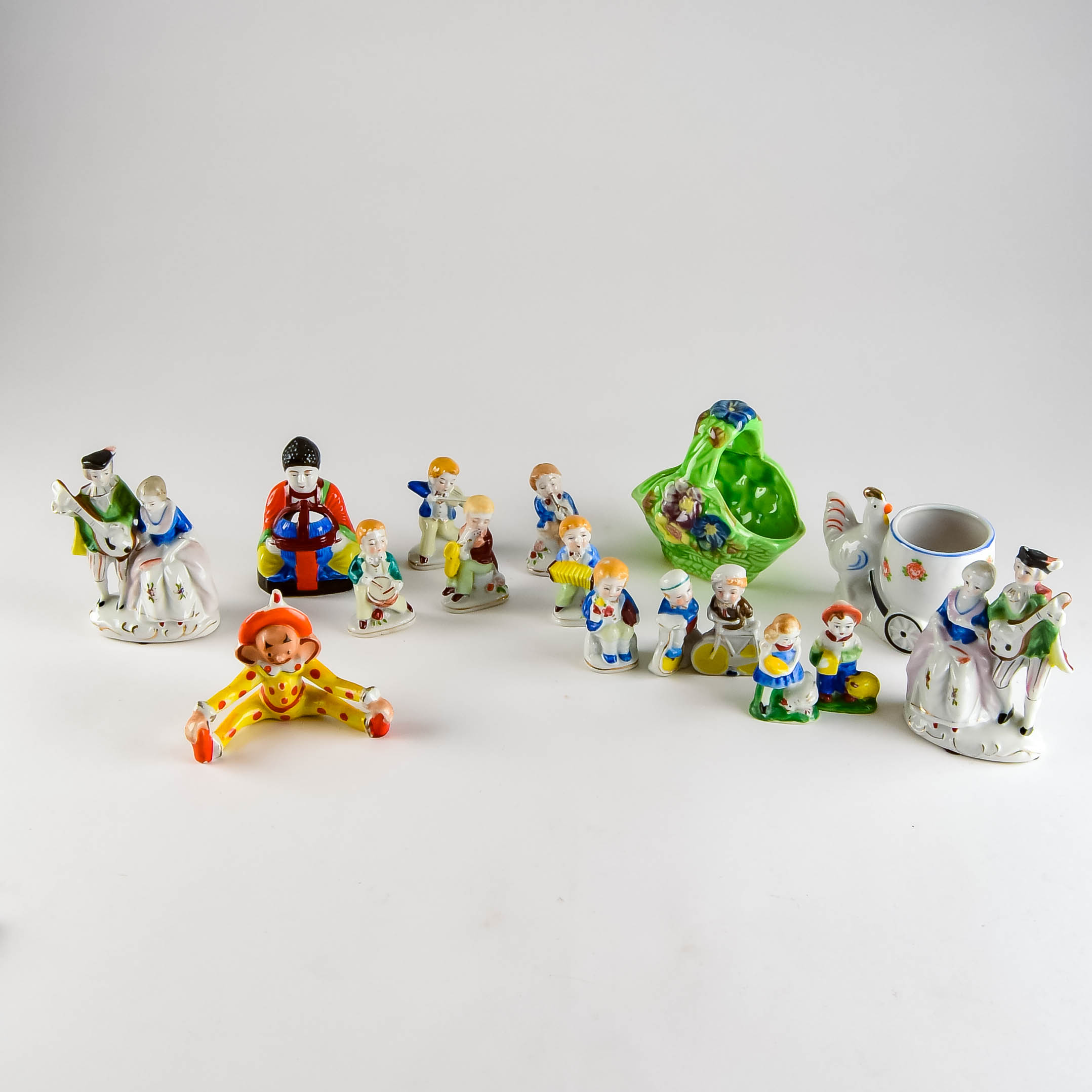 Vintage Occupied Japan Ceramic Figurines