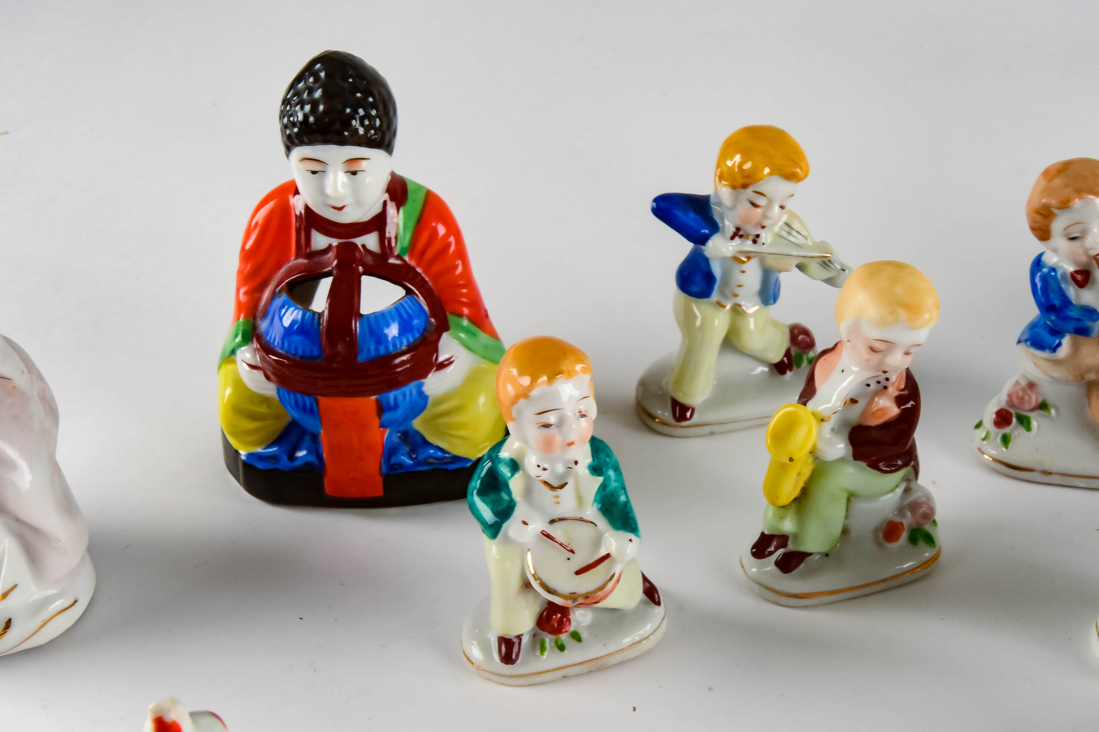 Vintage Occupied Japan Ceramic Figurines