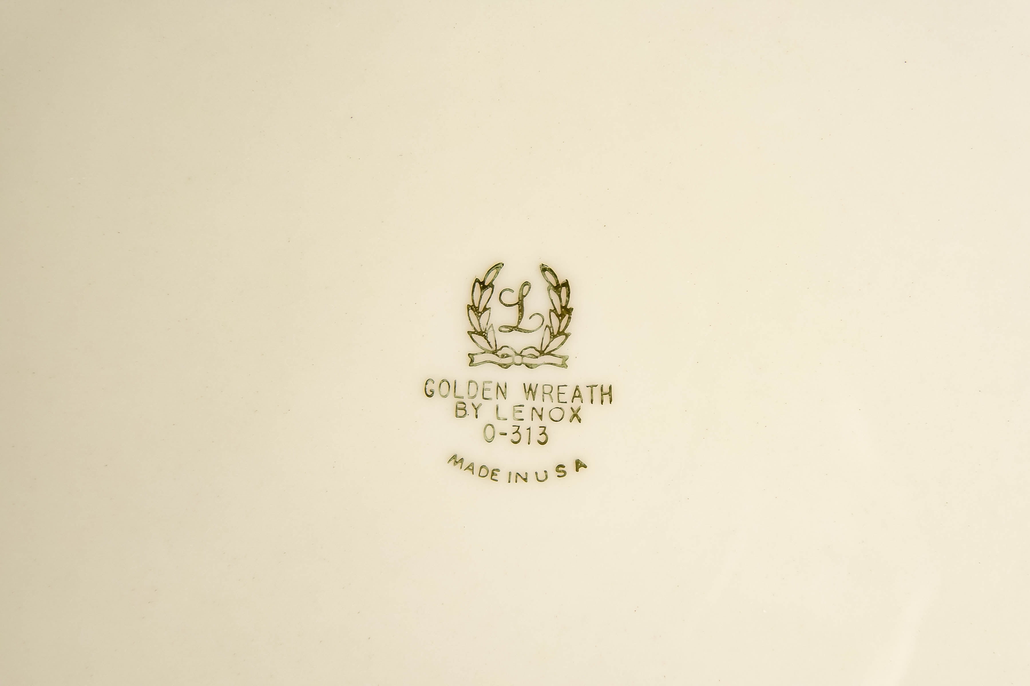 Lenox "Golden Wreath" China Set