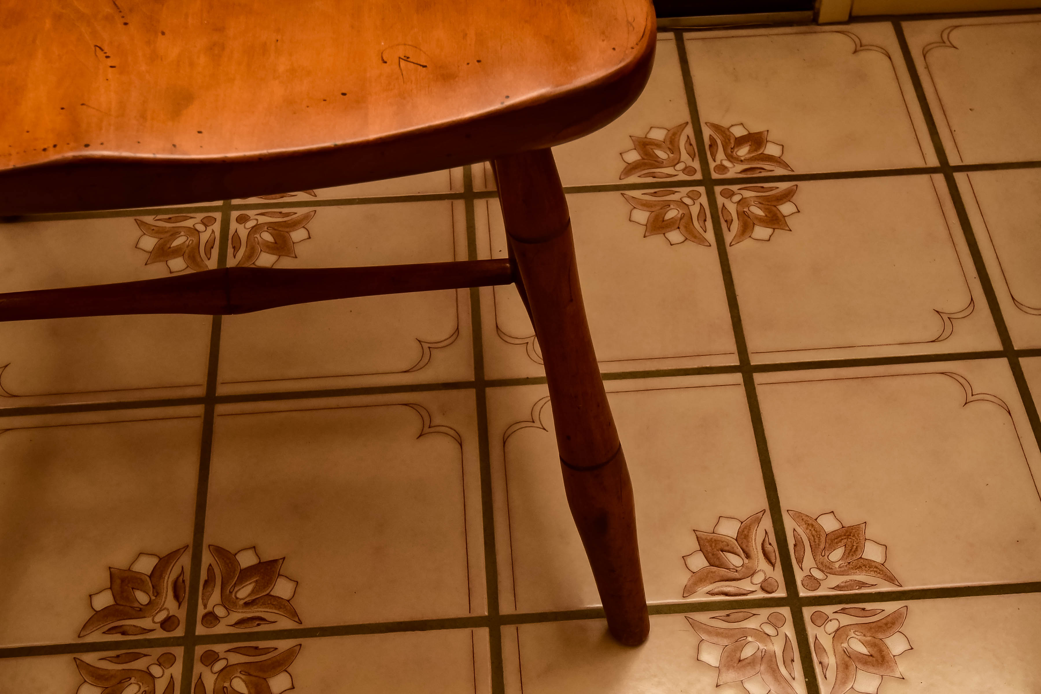 Vintage Stickley Windsor Chair