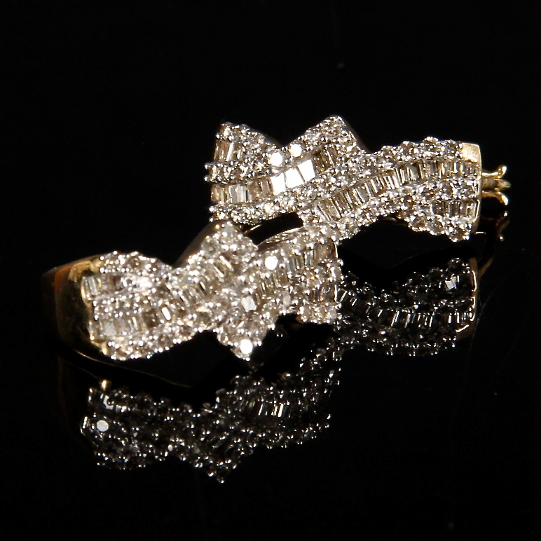 10K Yellow Gold 2.00 CTW Diamond Hoop Earring