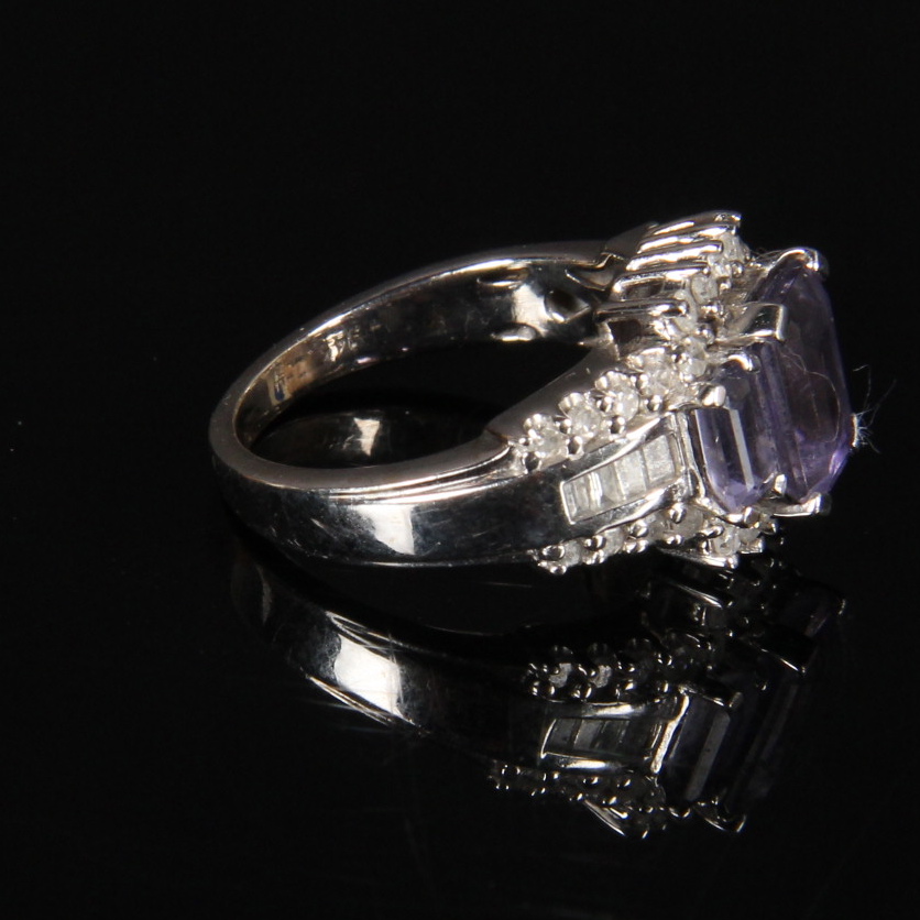 14K White Gold Amethyst and 0.50 CTW Diamond Ring