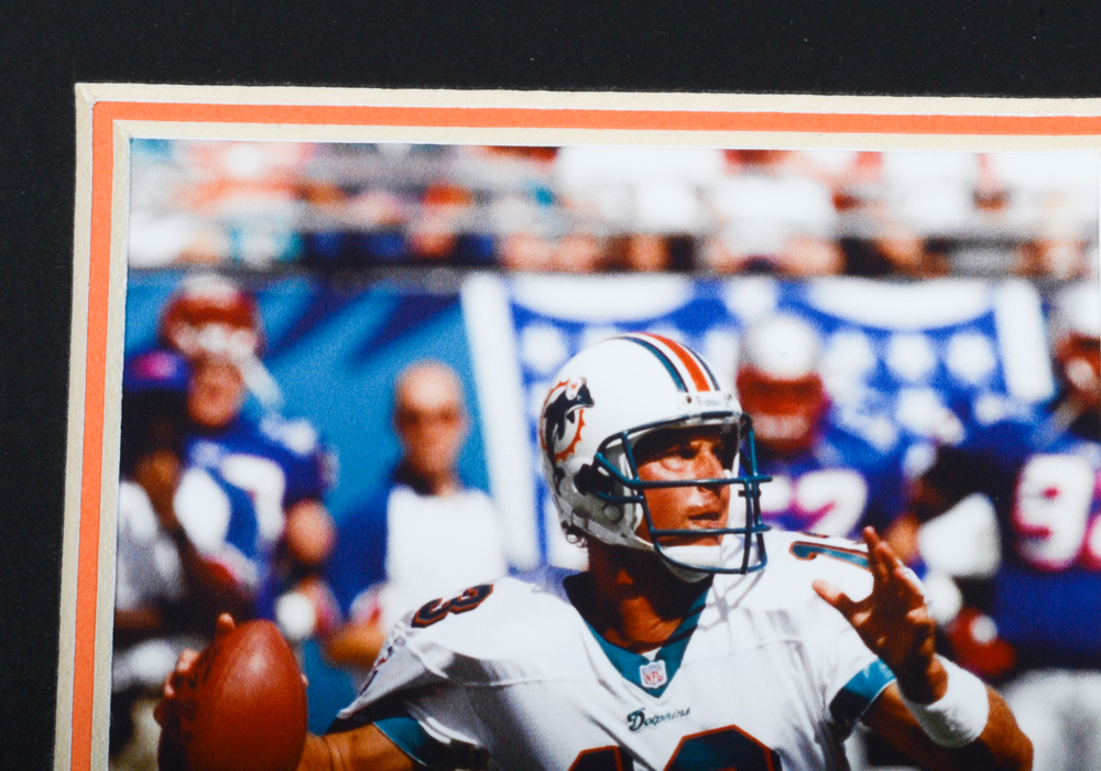 Dan Marino Signed Photo with Certificate Of Authenticity