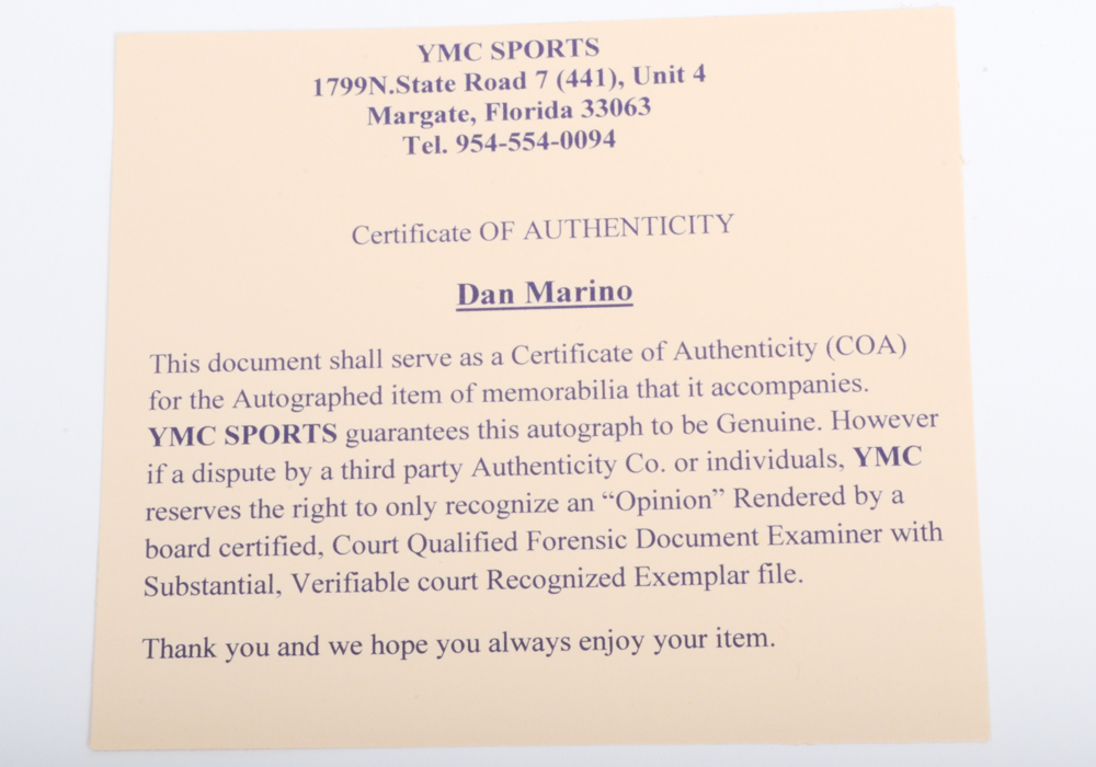Dan Marino Signed Photo with Certificate Of Authenticity