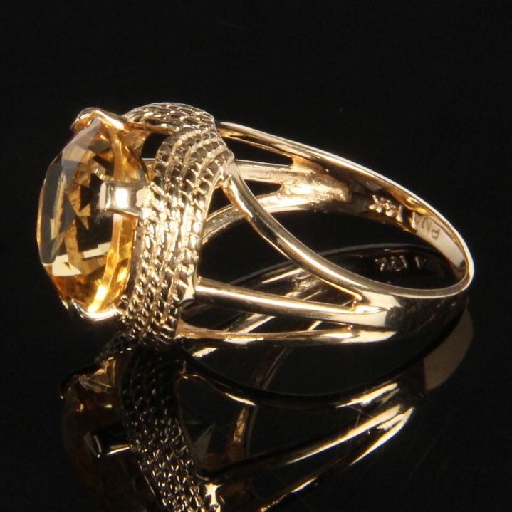 14K Yellow Gold Citrine Ring