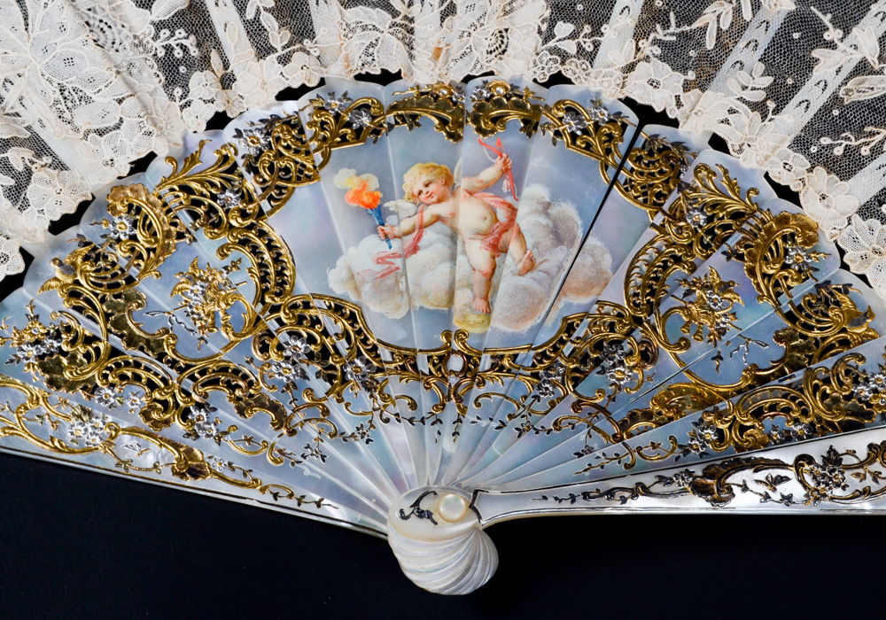 Hand Painted Mother of Pearl and Lace Fan