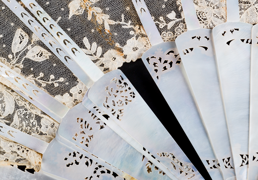 Hand Painted Mother of Pearl and Lace Fan