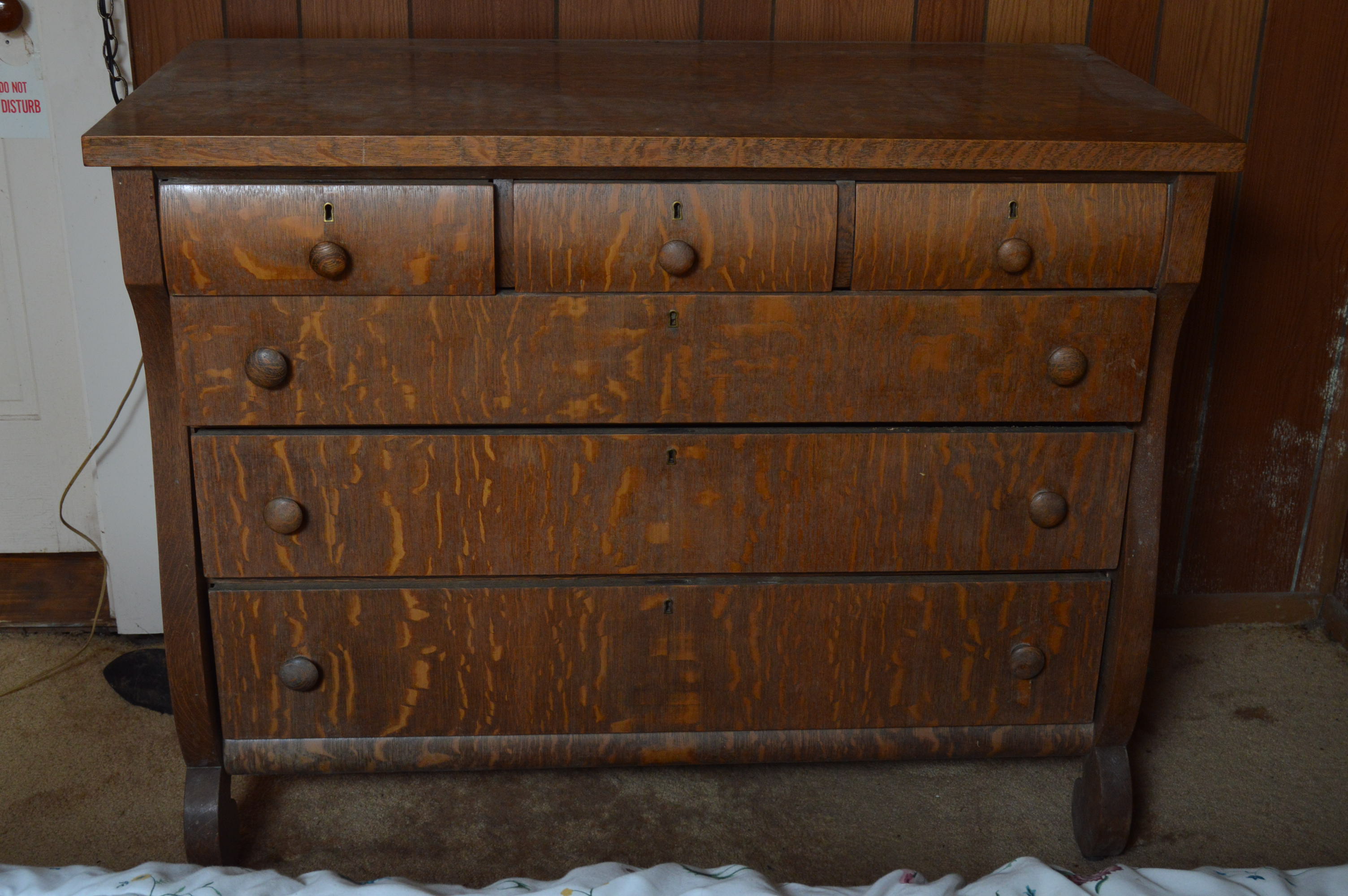 Quartersawn Oak Veneer Chest of Drawers