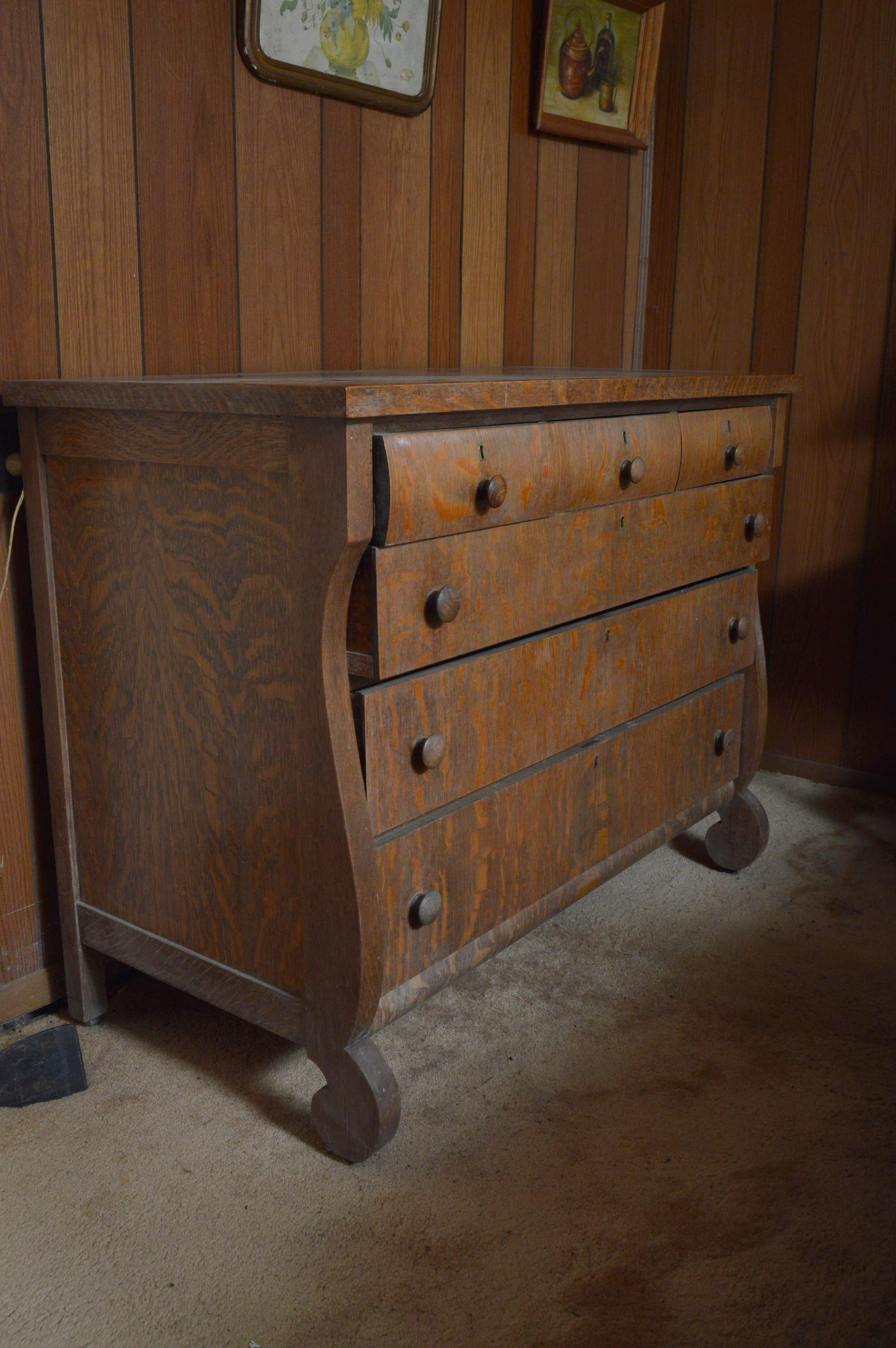 Quartersawn Oak Veneer Chest of Drawers