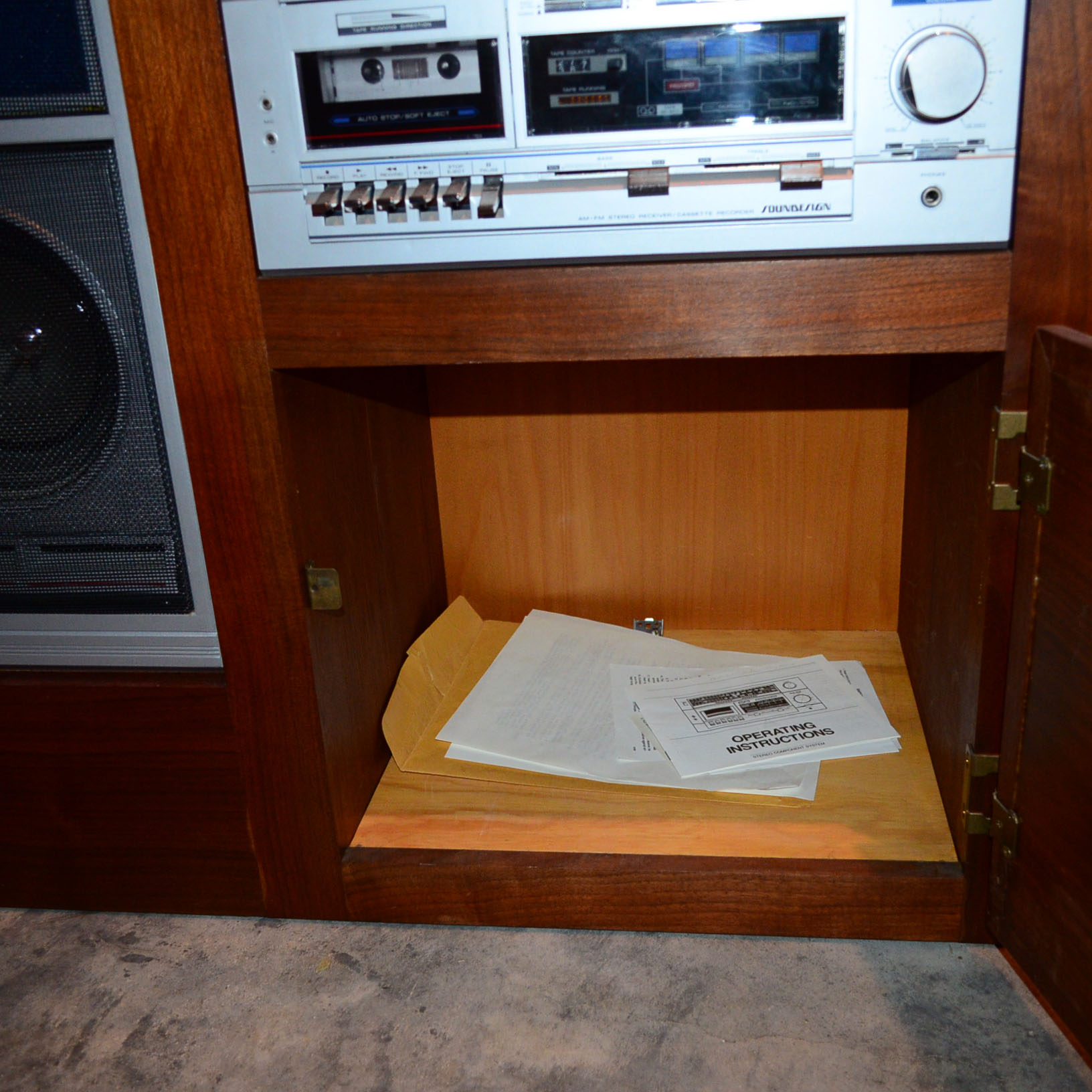 Stereo Cabinet With Soundesign Stereo Equipment
