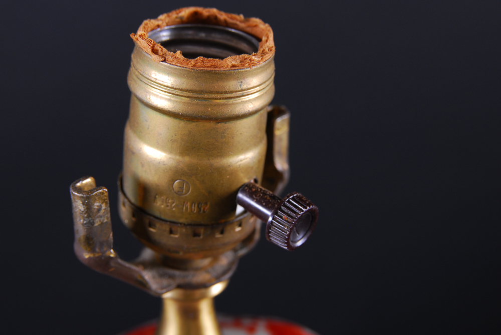 Asian Themed Canister Base Table Lamp