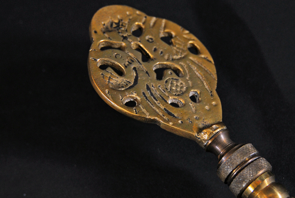 Asian Themed Canister Base Table Lamp