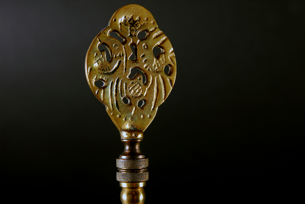 Asian Themed Canister Base Table Lamp