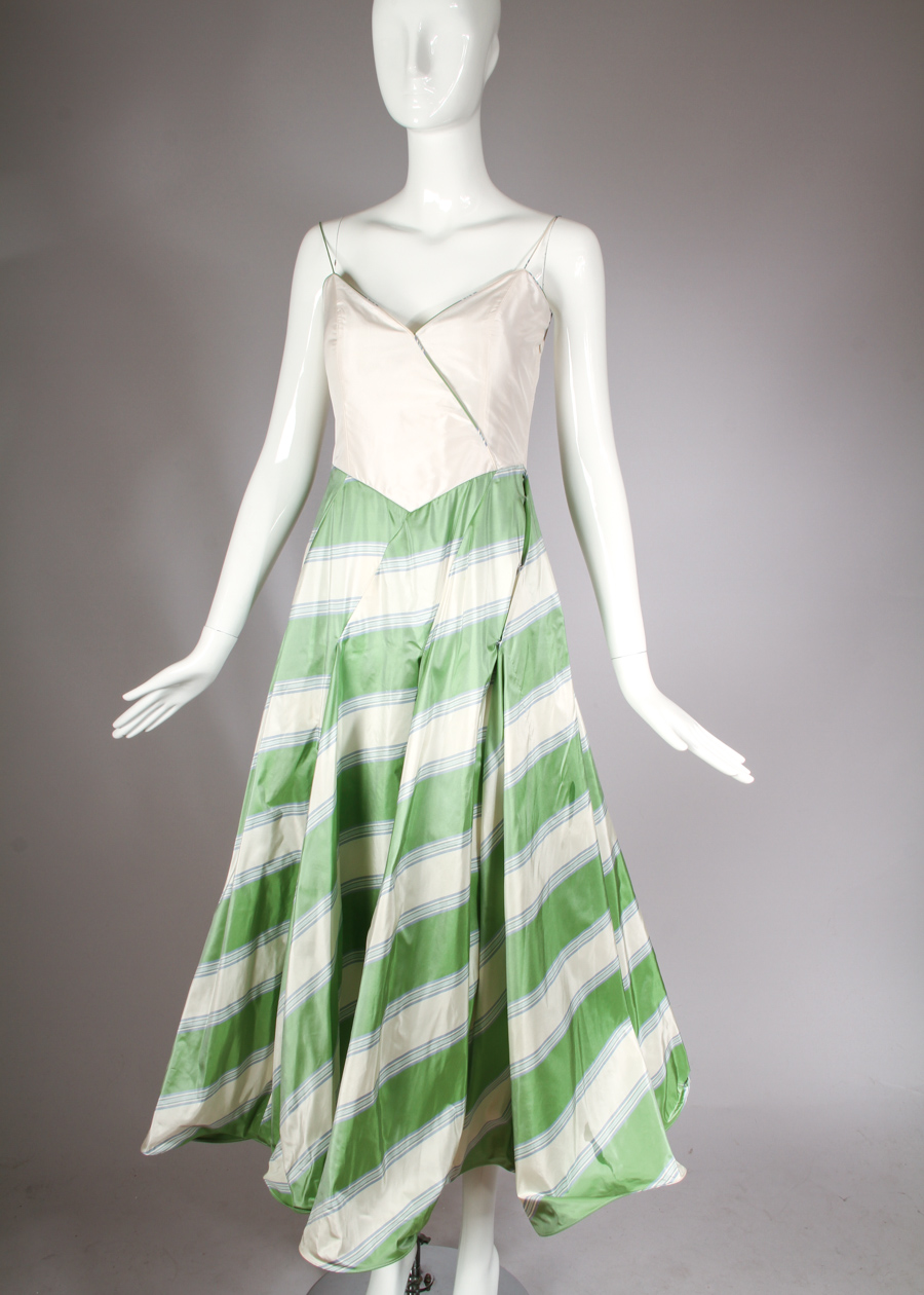 1990s Richard Tyler Couture Silk Taffeta Formal Evening Dress