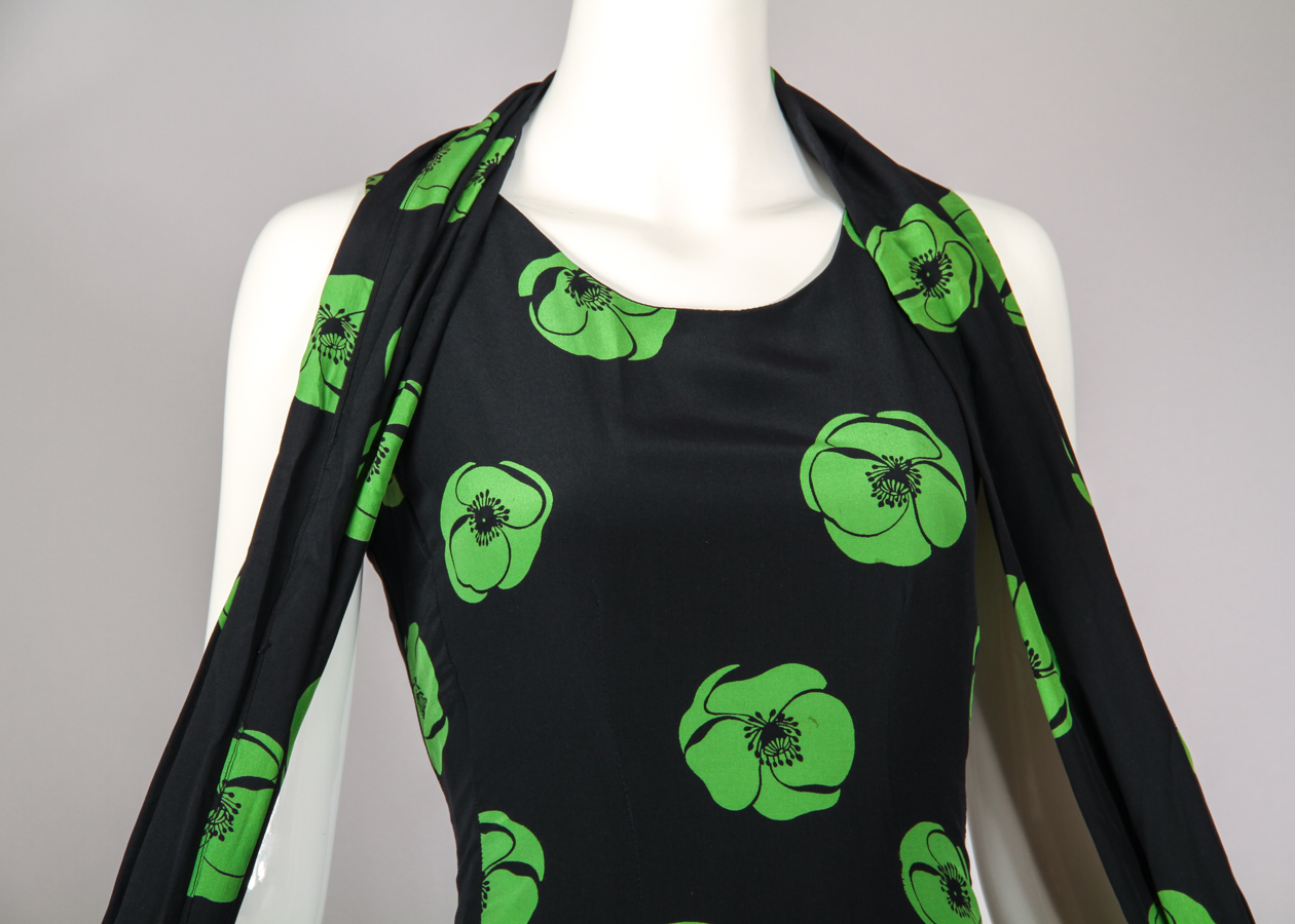 Vintage Sleeveless Floral Print Maxi Dress with Matching Scarf