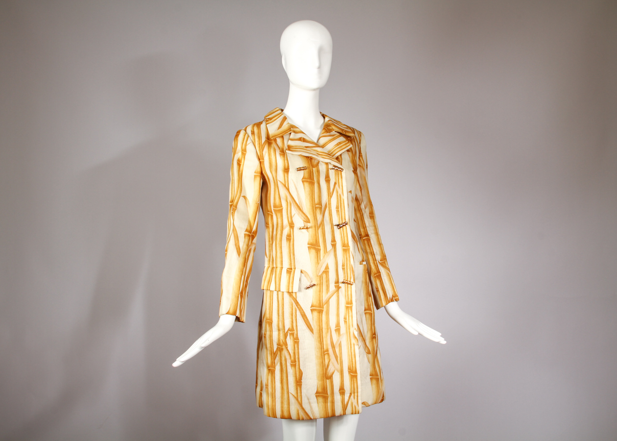 1970s Bill Blass Bamboo Print Double Breasted Coat Jacket