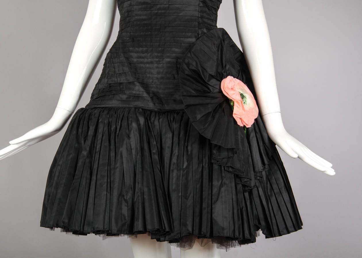 Vintage 1980s Oscar de la Renta Silk Taffeta Party Dress